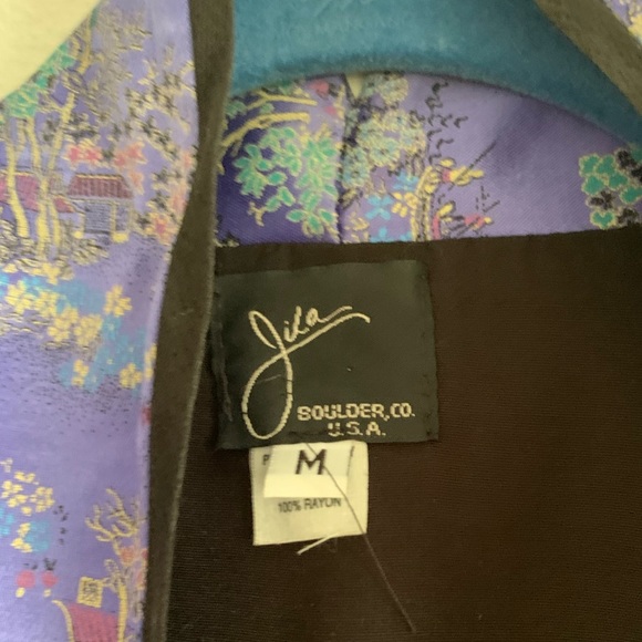 Jila | Vintage Lavender Oriental Jacket - Picture 3 of 4